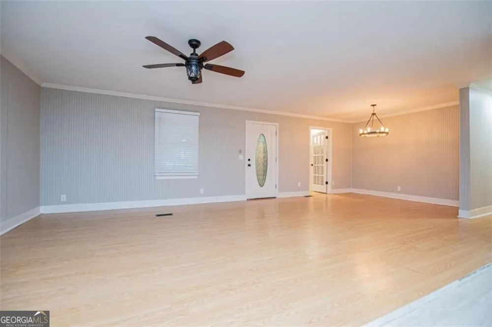 315 Laurel RD Carrollton, GA 30117