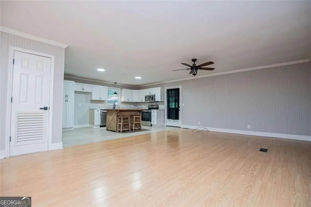 315 Laurel RD Carrollton, GA 30117
