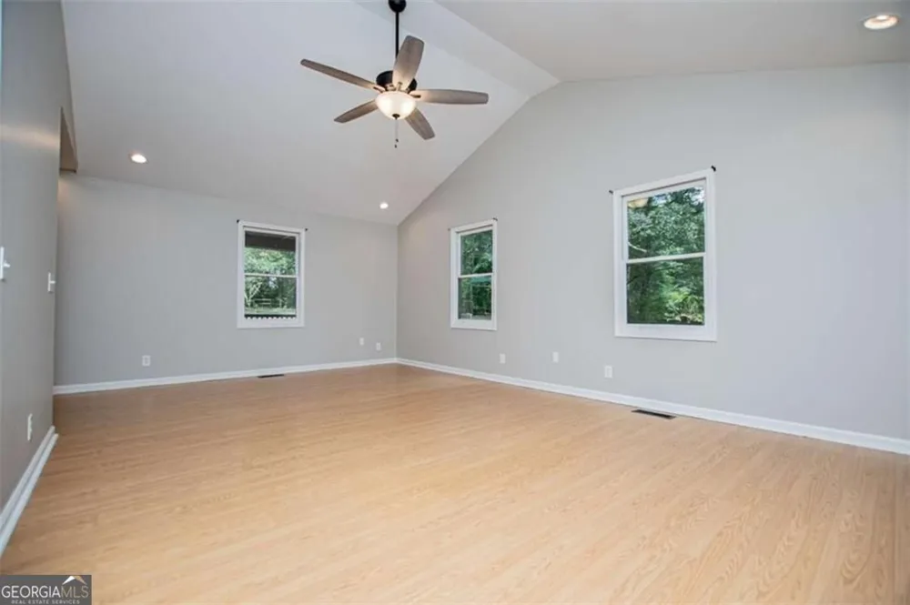 315 Laurel RD Carrollton, GA 30117