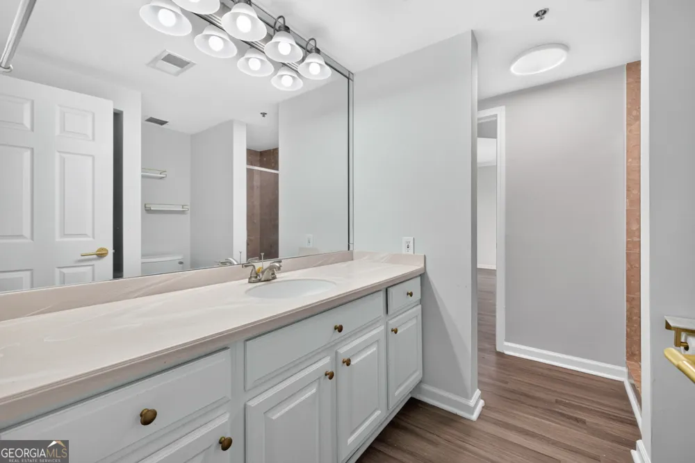 1 Biscayne DR NW Atlanta, GA 30309