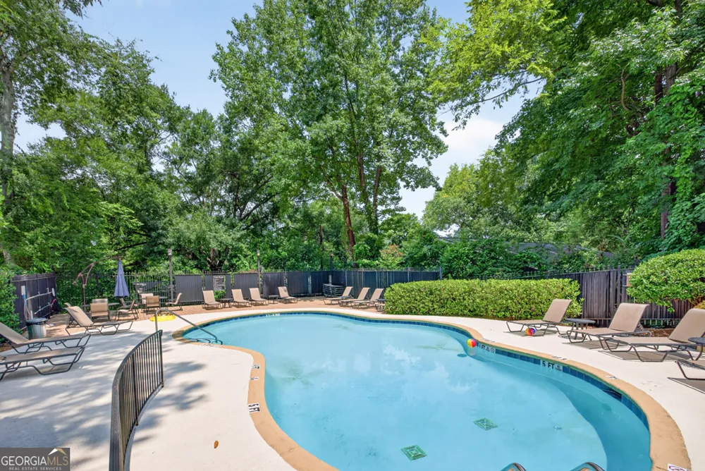 1 Biscayne DR NW Atlanta, GA 30309