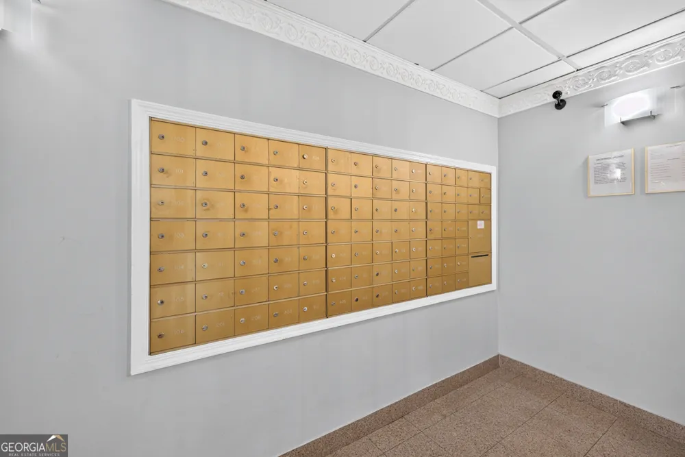 1 Biscayne DR NW Atlanta, GA 30309