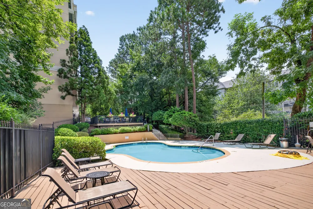 1 Biscayne DR NW Atlanta, GA 30309