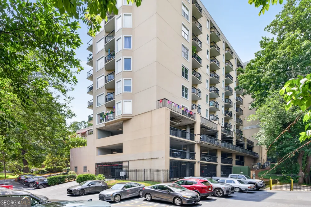 1 Biscayne DR NW Atlanta, GA 30309