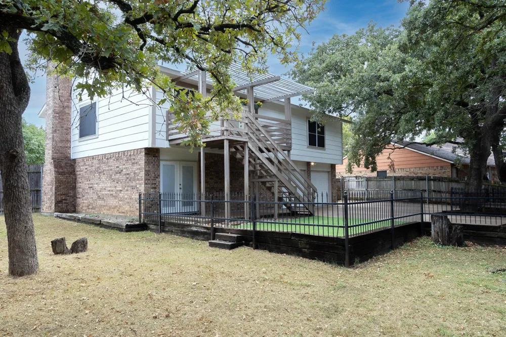 5000 Bama Drive Arlington, TX 76017