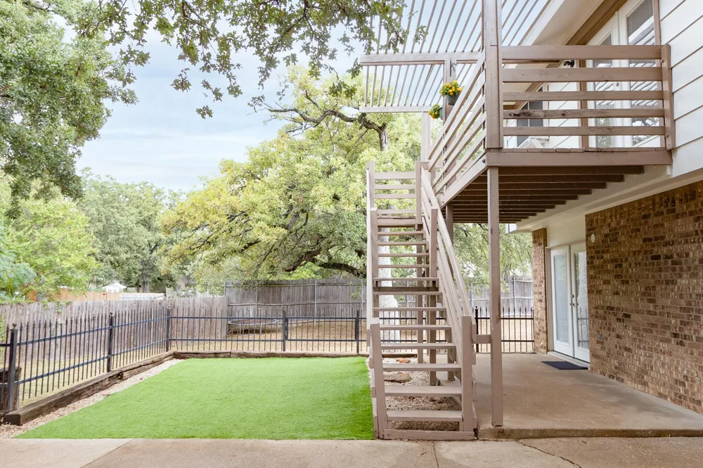 5000 Bama Drive Arlington, TX 76017