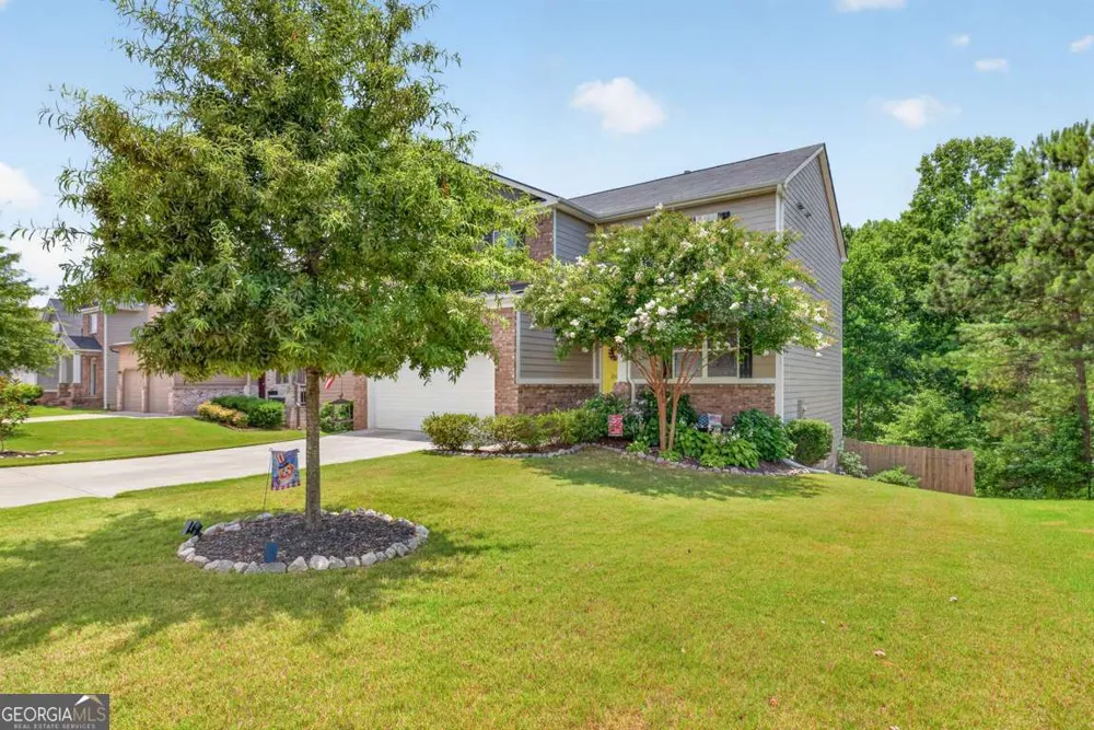 2103 Massey LN Winder, GA 30680