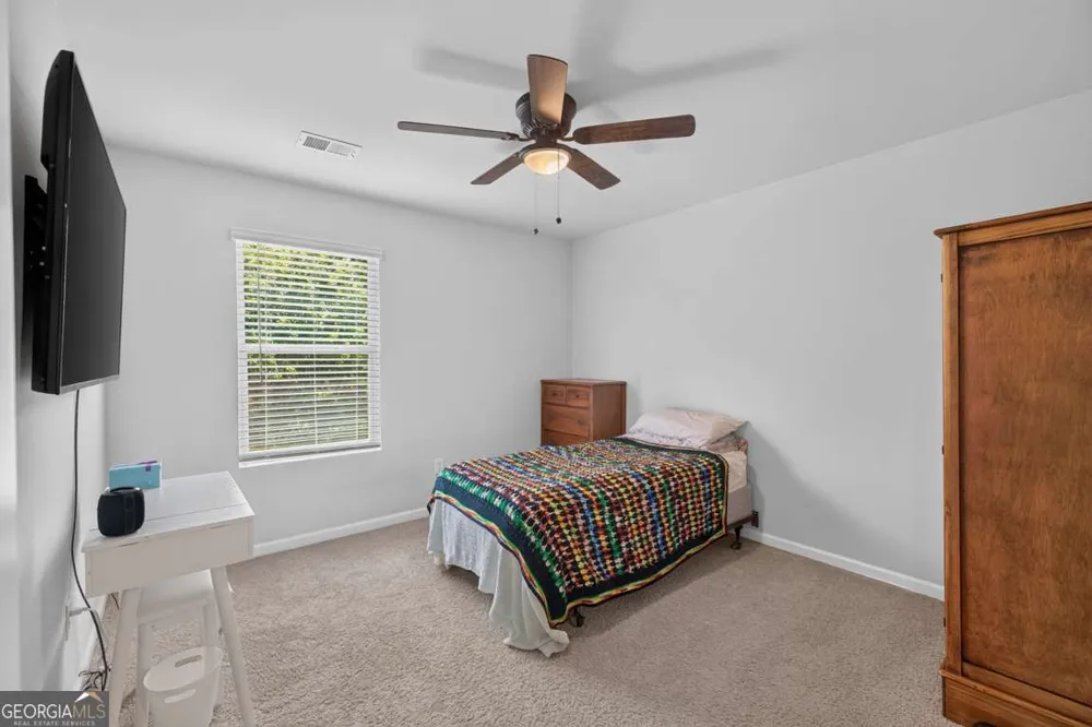 2103 Massey LN Winder, GA 30680