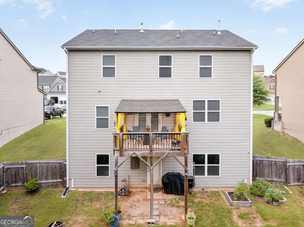 2103 Massey LN Winder, GA 30680