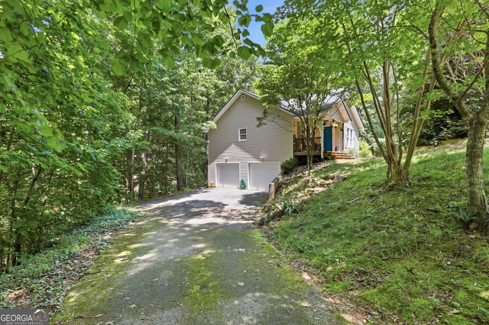 61 Majestic Oak DR Dahlonega, GA 30533