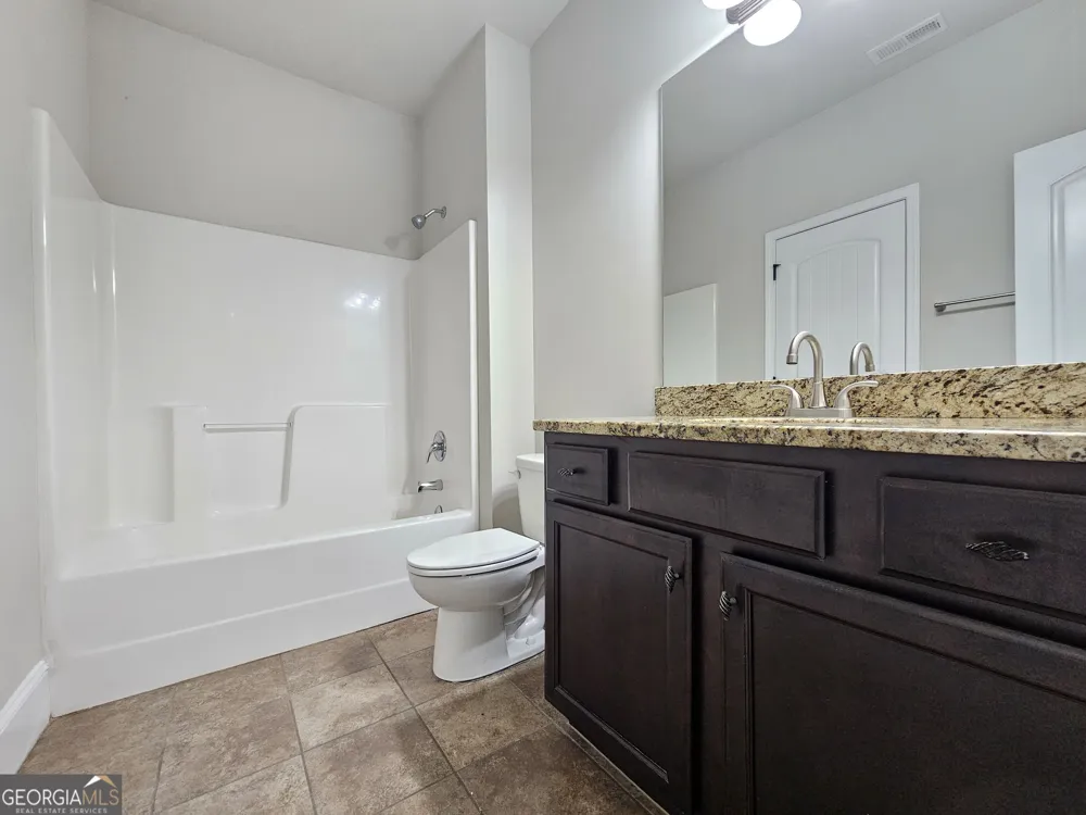 1374 Slate Bend DR Dacula, GA 30019