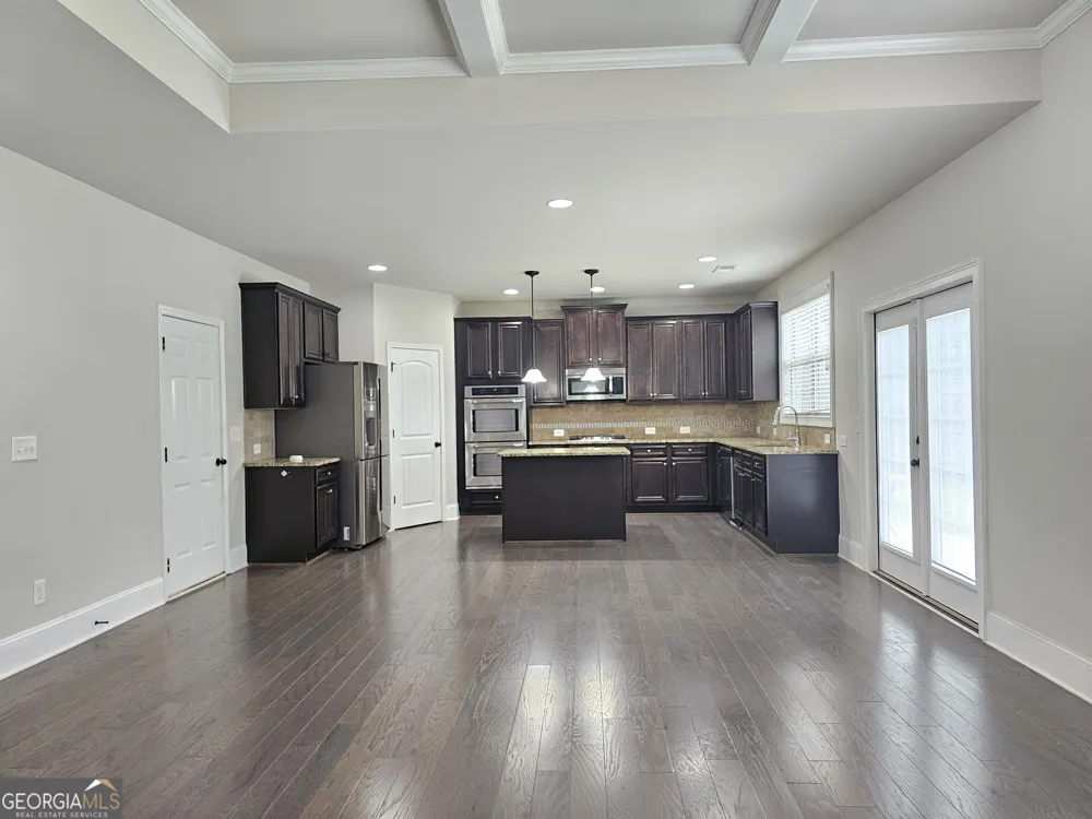 1374 Slate Bend DR Dacula, GA 30019