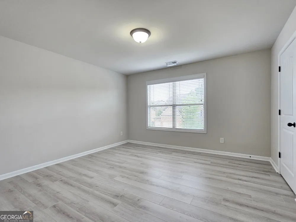 1374 Slate Bend DR Dacula, GA 30019