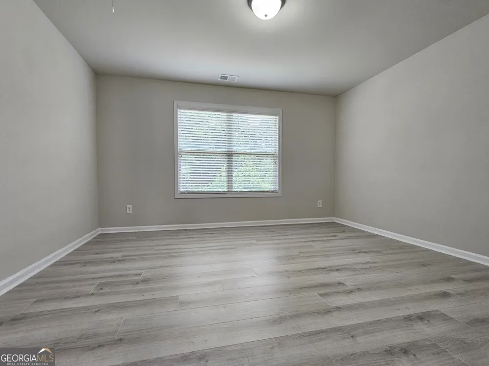 1374 Slate Bend DR Dacula, GA 30019
