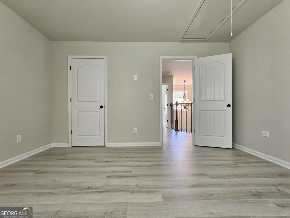 1374 Slate Bend DR Dacula, GA 30019