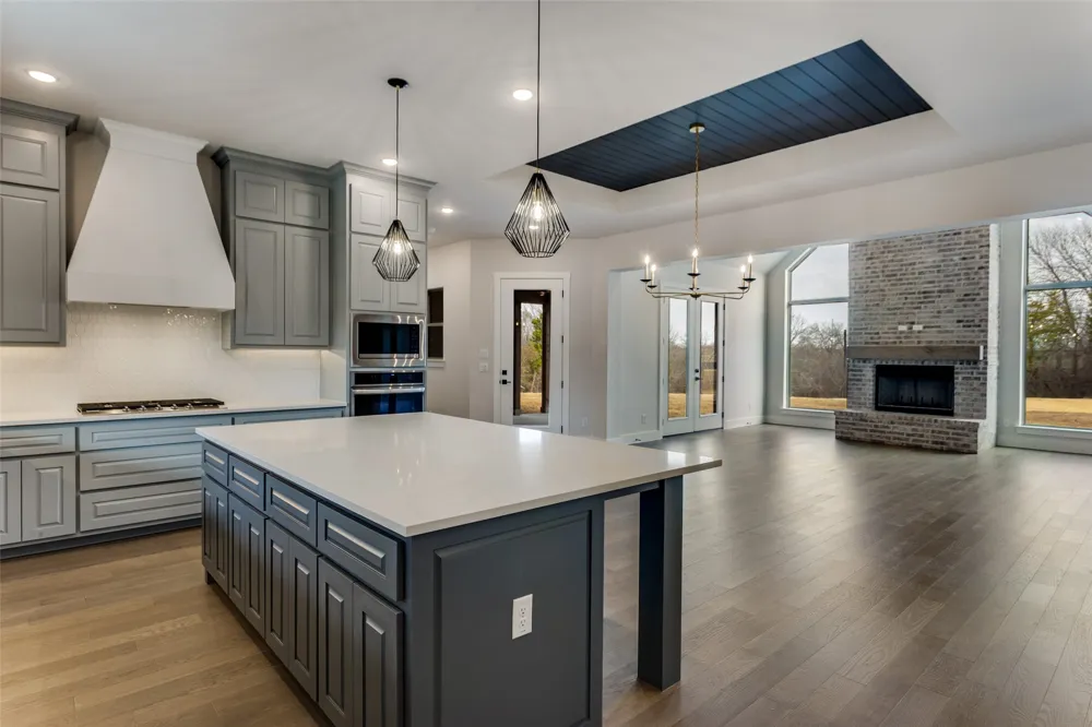 521 Aermotor Loop Weatherford, TX 76085