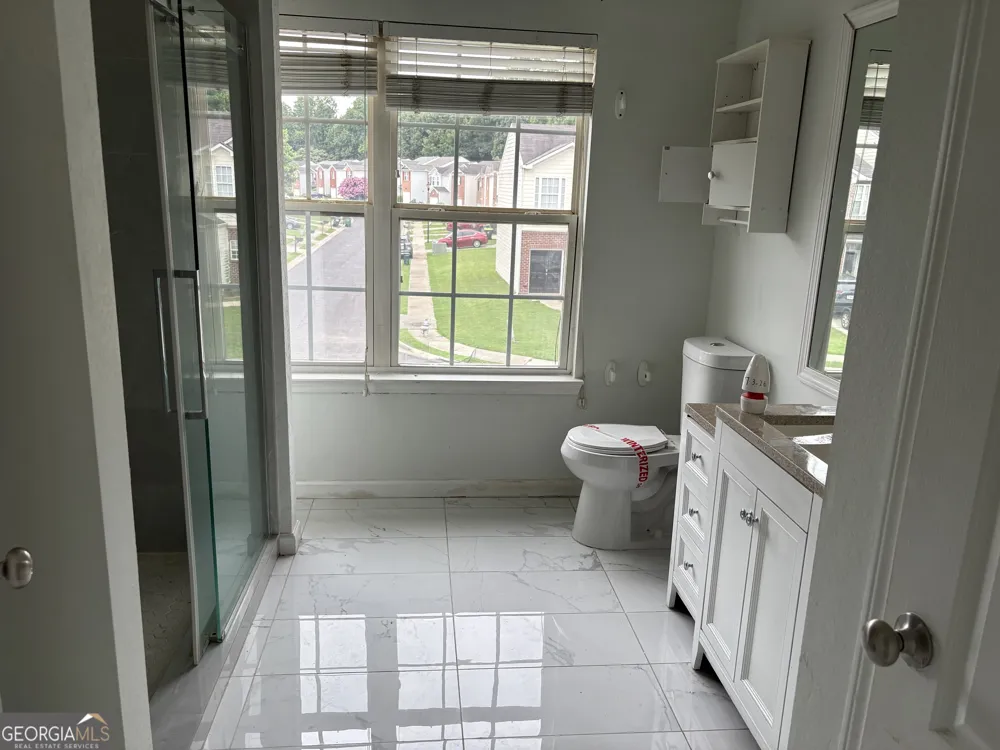 5074 Windsor Forrest LN College Park, GA 30349