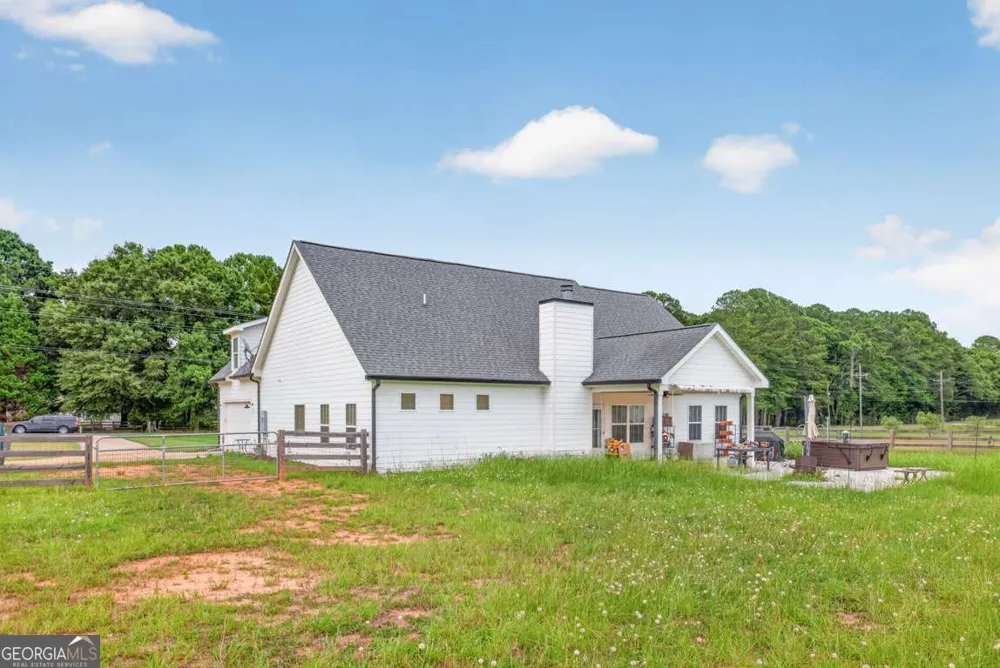 3670 Davis Academy RD Rutledge, GA 30663
