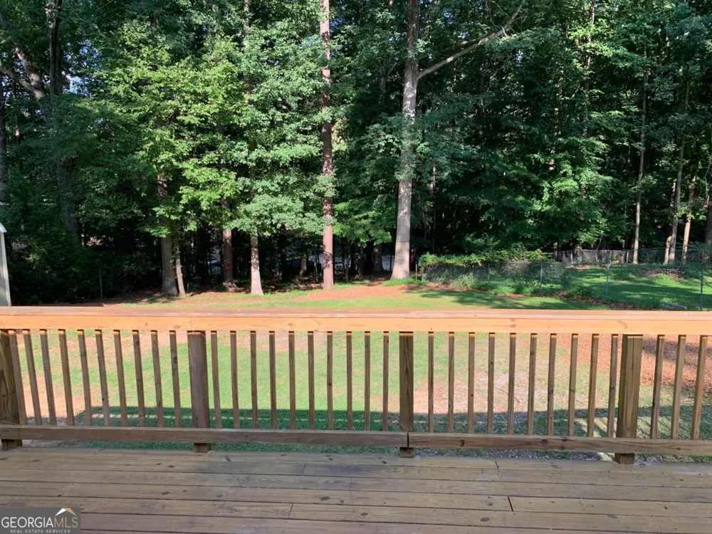 6103 Lake Lanier Heights RD Buford, GA 30518