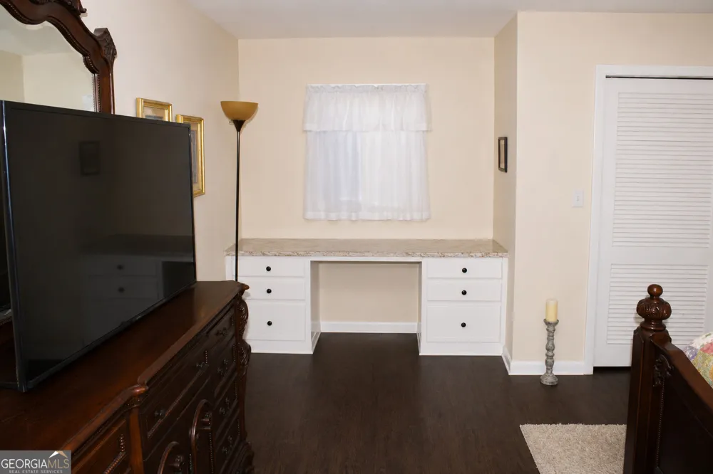 713 Magnolia DR Waycross, GA 31501
