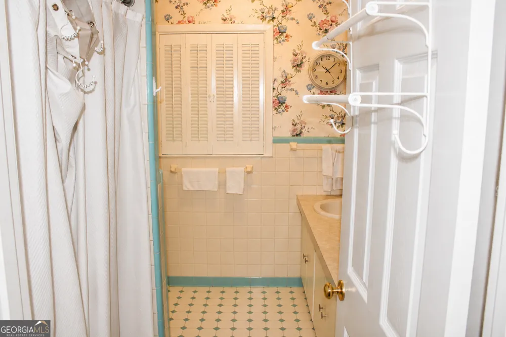 713 Magnolia DR Waycross, GA 31501