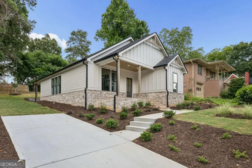 2050 Morehouse DR NW Atlanta, GA 30314