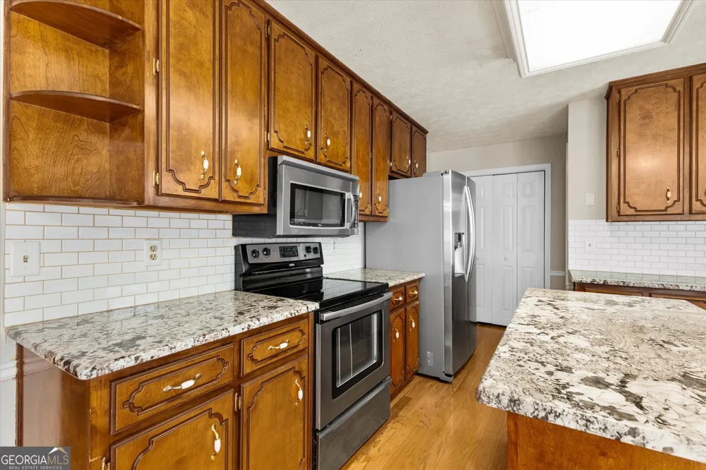 842 Twin Oaks DR Monroe, GA 30655