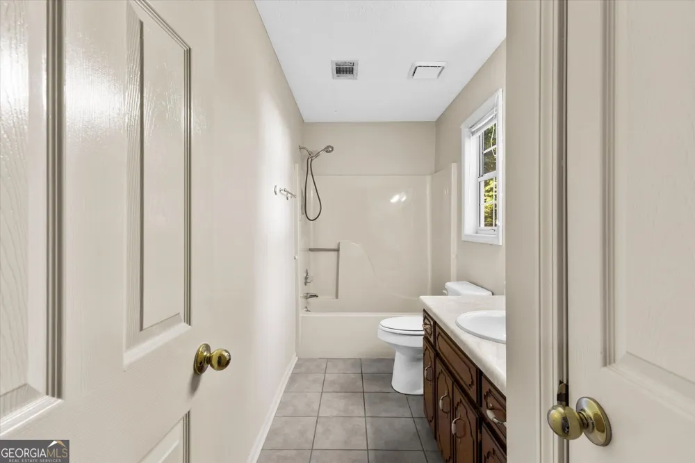 842 Twin Oaks DR Monroe, GA 30655