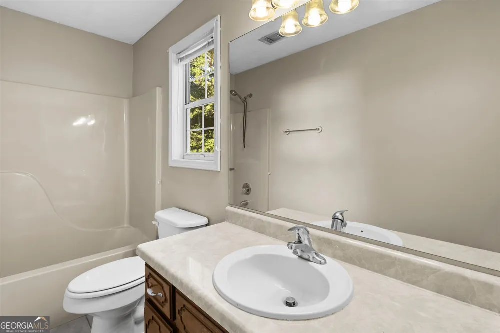 842 Twin Oaks DR Monroe, GA 30655