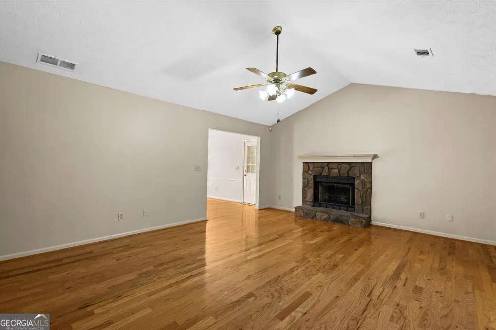842 Twin Oaks DR Monroe, GA 30655