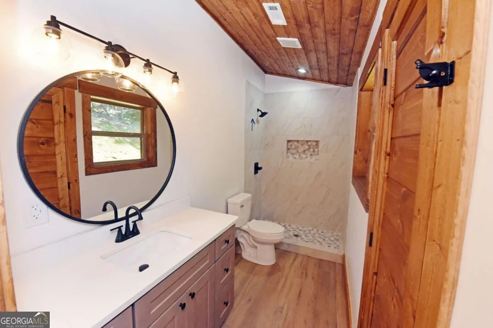 41 Majestic Way Morganton, GA 30560