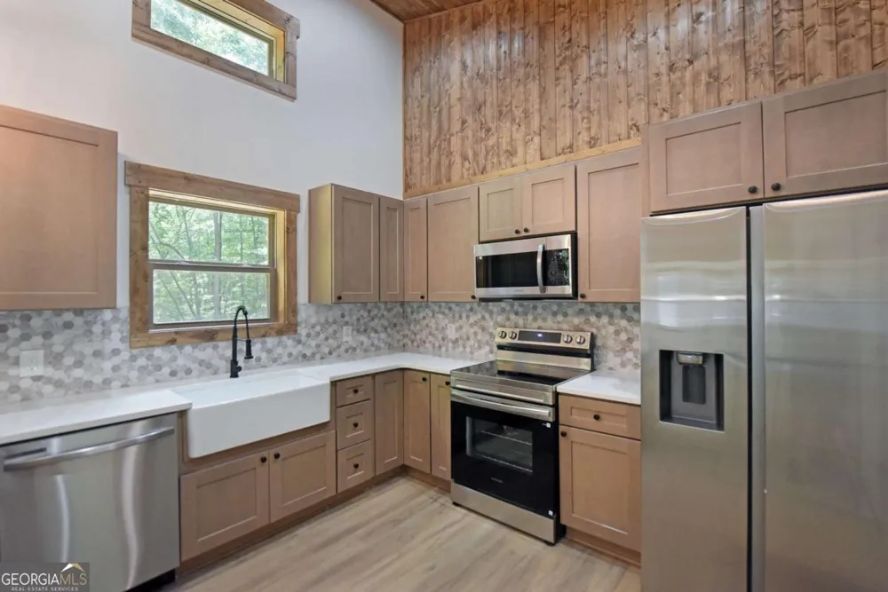 41 Majestic Way Morganton, GA 30560