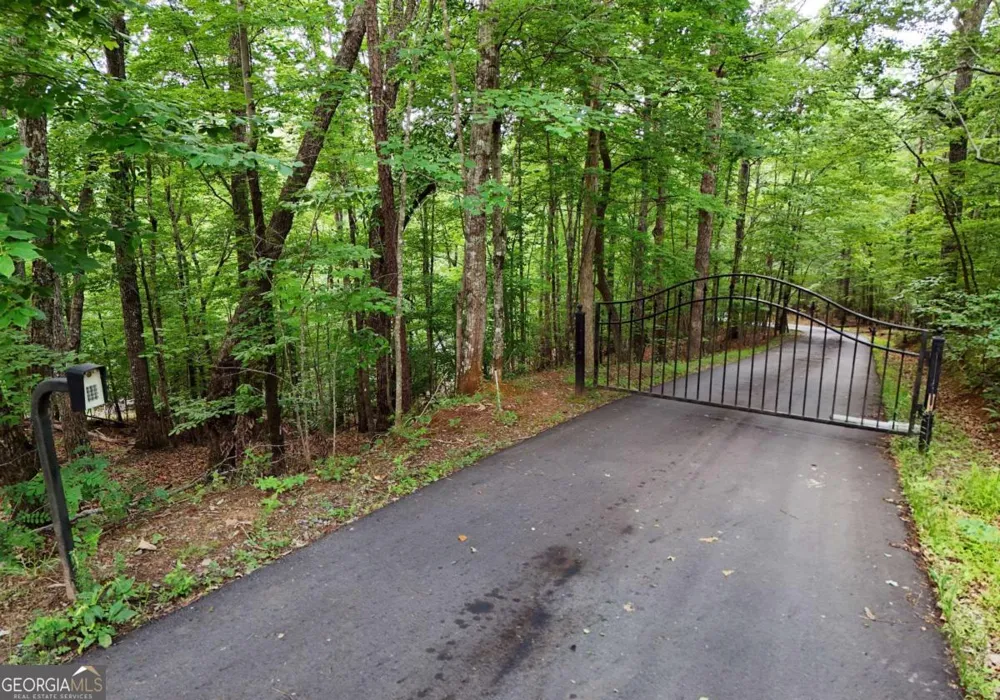 41 Majestic Way Morganton, GA 30560