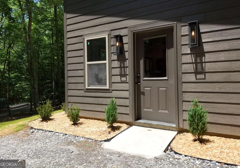 41 Majestic Way Morganton, GA 30560