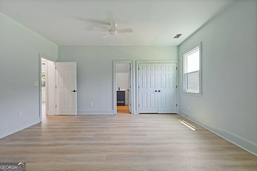 496 Davis RD Jefferson, GA 30549