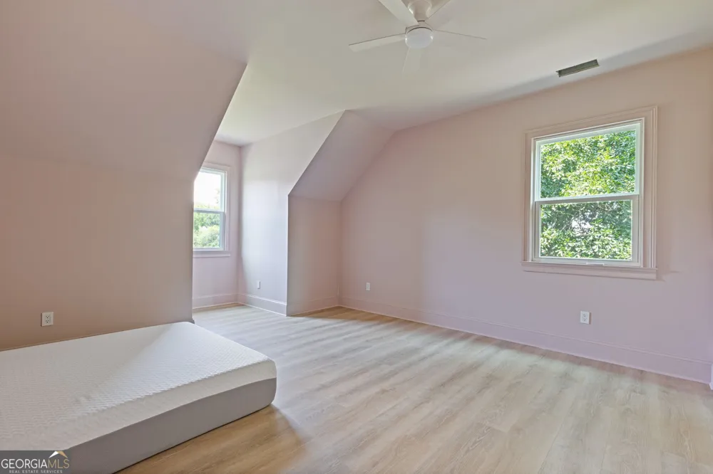 496 Davis RD Jefferson, GA 30549
