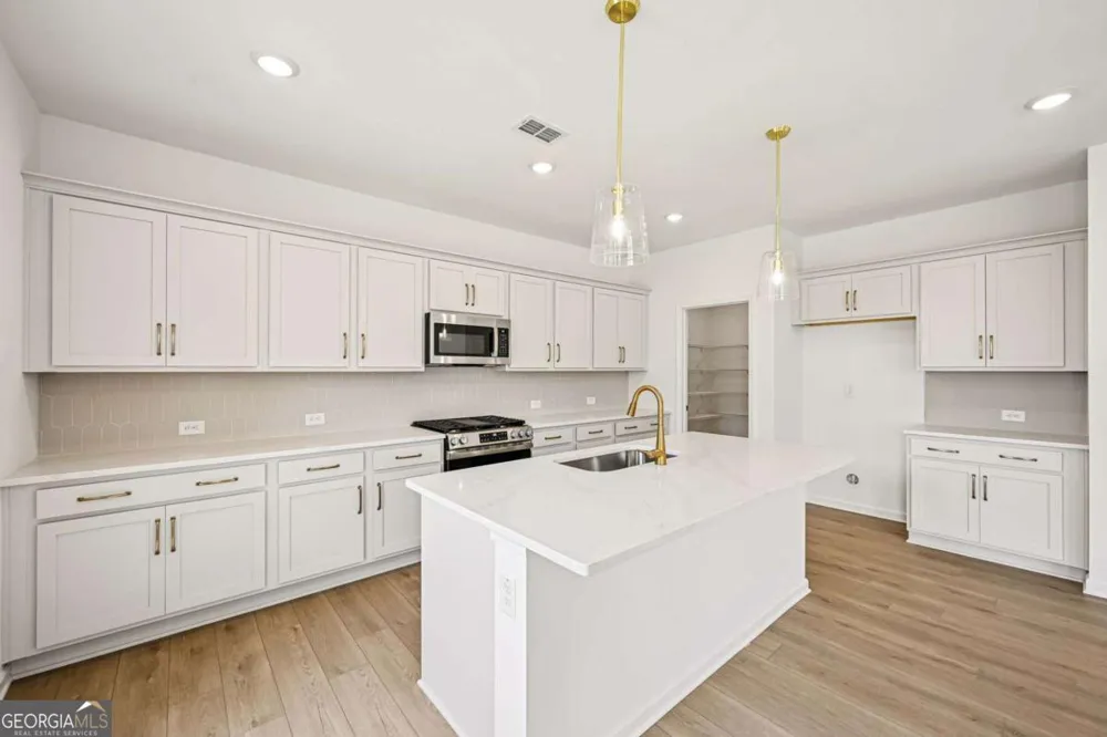 105 Candler TRCE Cartersville, GA 30120