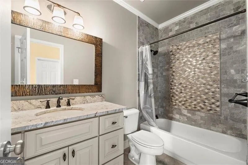 8925 Pinehurst CV Duluth, GA 30097
