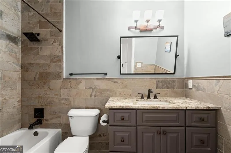 8925 Pinehurst CV Duluth, GA 30097