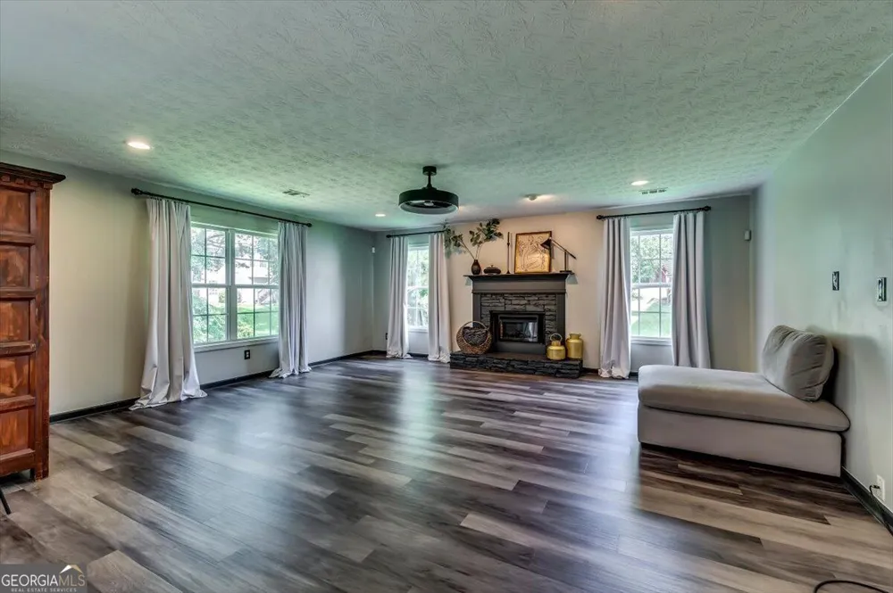 1616 Tusk TRL NE Conyers, GA 30012