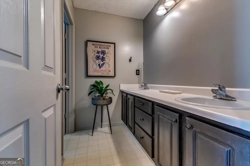 1616 Tusk TRL NE Conyers, GA 30012