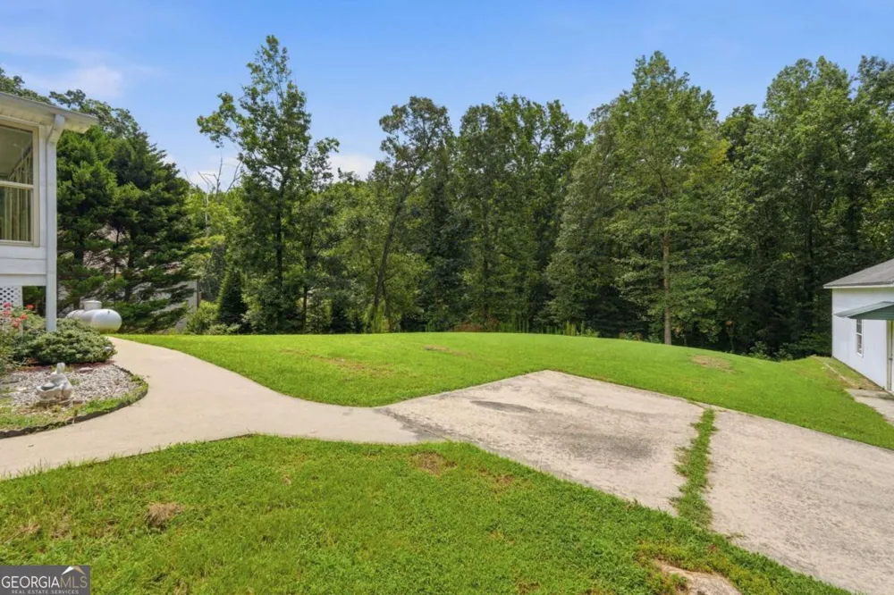 3651 Ledan RD Gainesville, GA 30506