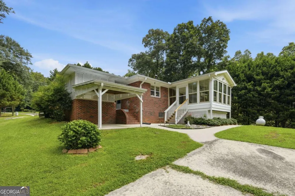 3651 Ledan RD Gainesville, GA 30506