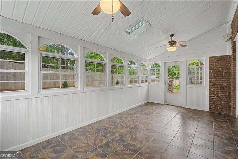 2327 Sandy Oaks DR Marietta, GA 30066