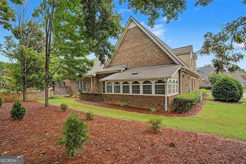 2327 Sandy Oaks DR Marietta, GA 30066