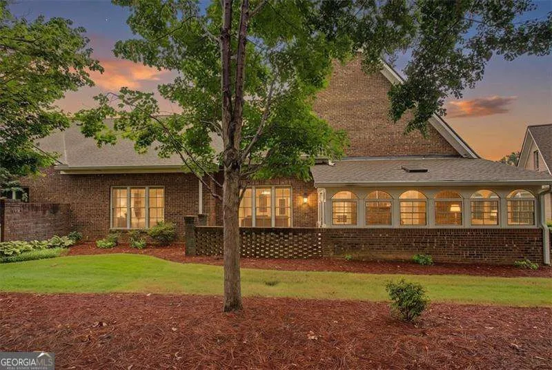 2327 Sandy Oaks DR Marietta, GA 30066