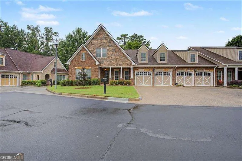 2327 Sandy Oaks DR Marietta, GA 30066