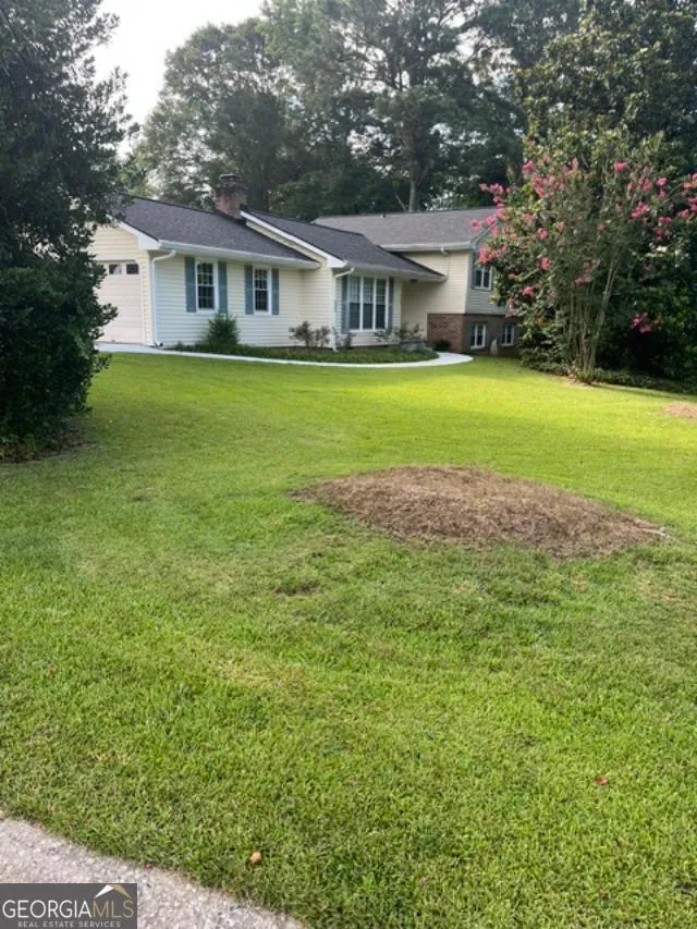 533 Breezy DR SW Marietta, GA 30064