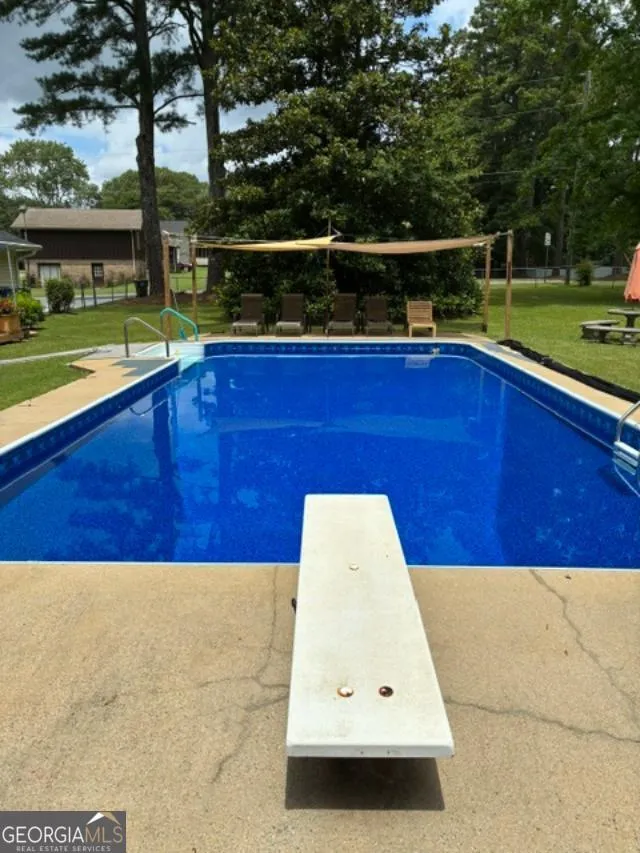 533 Breezy DR SW Marietta, GA 30064