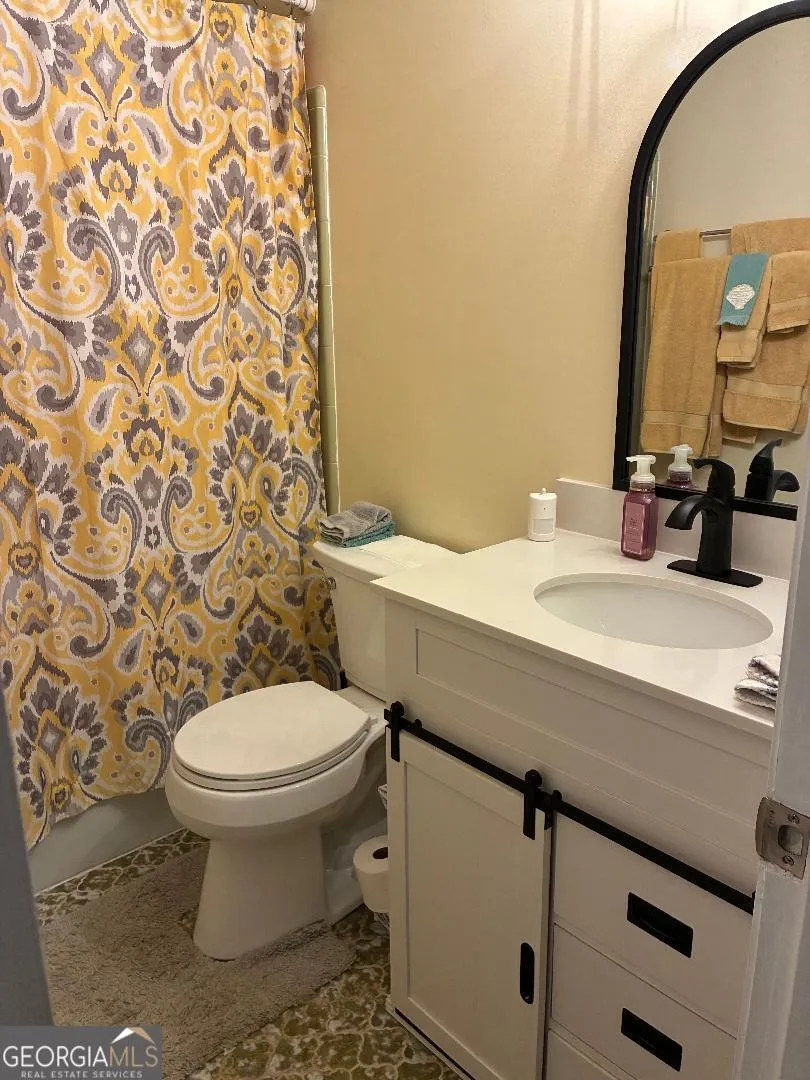 533 Breezy DR SW Marietta, GA 30064